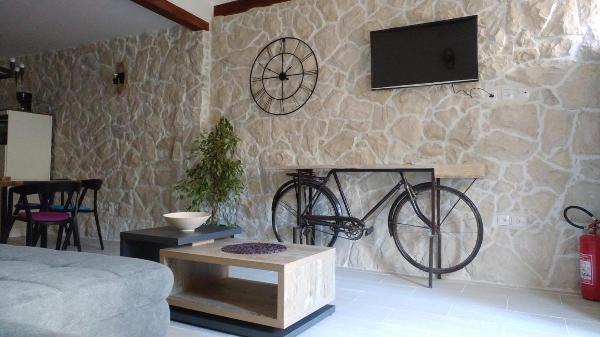 Apartment Tia วิส ภายนอก รูปภาพ